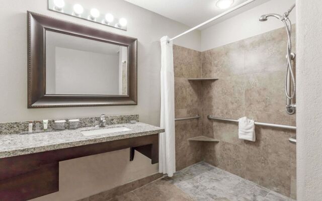 Metro Chandler Extended Stay