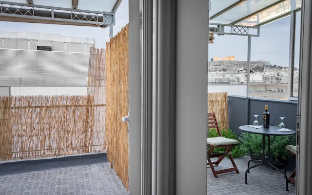 Nest Studio with Terrace, Acropolis View