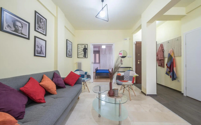 Superb Acropolis view 3bd apt in historical center