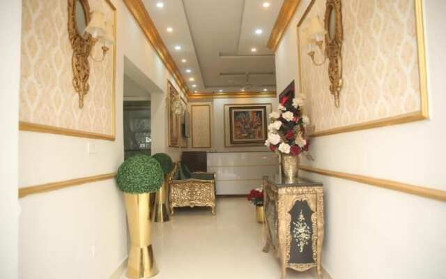 Golden One Hotel