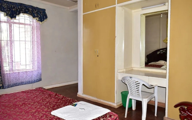 Afrique Paradise Hotel