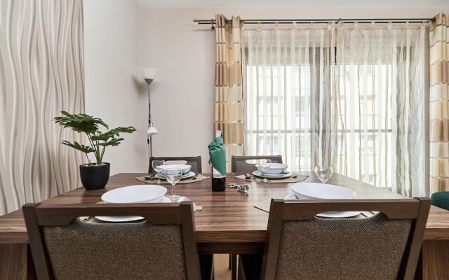 Modern Apartments Krawiecka by Renters