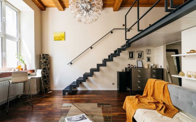 Royal Apartments - LoftAffair