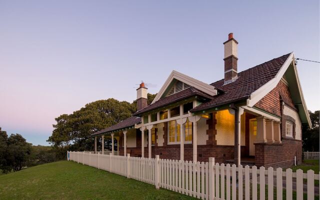 The Residences Centennial Park