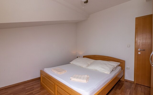 Apartments Janja