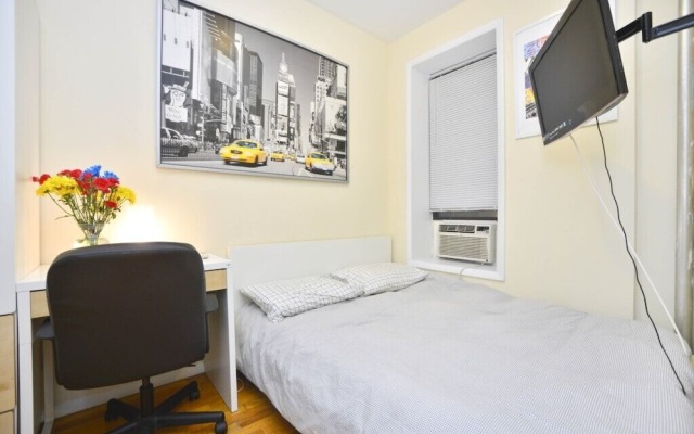 Fancy 2 Br on Upper East Side