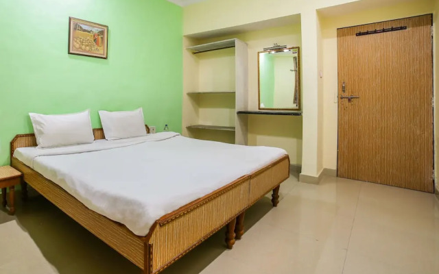 SPOT ON 38841 Anandam Palace