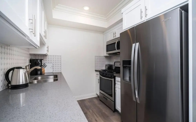 Brand NEW Luxury 3bdr Townhome In Silver Lake