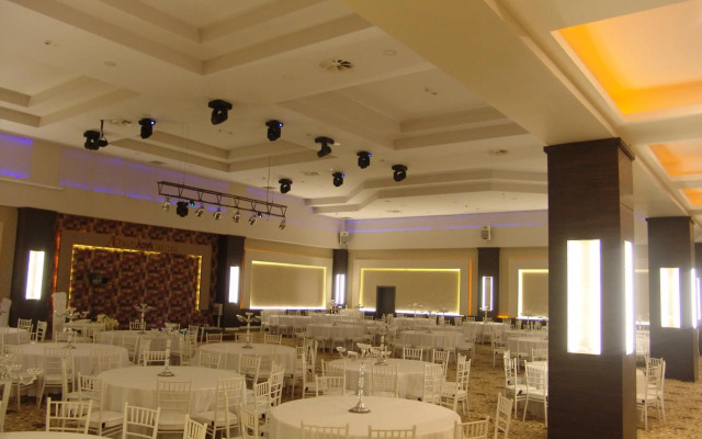 Grand Asya Hotel