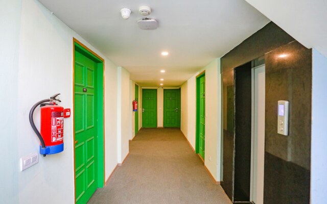 Fabhotel Aerosky Grand