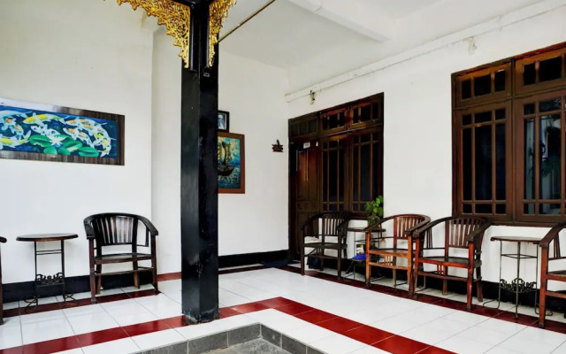 Hotel O Bungurasih Near Juanda International Airport Formerly Griya Waru Hotel