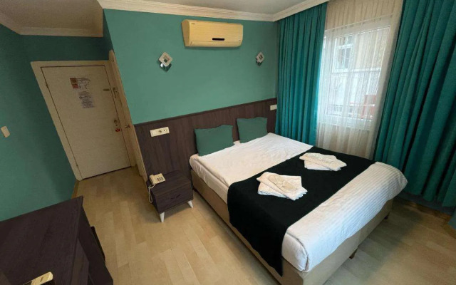 Saffron Hotel Old City