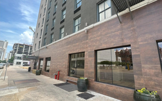 Holiday Inn Express Dallas Downtown by IHG