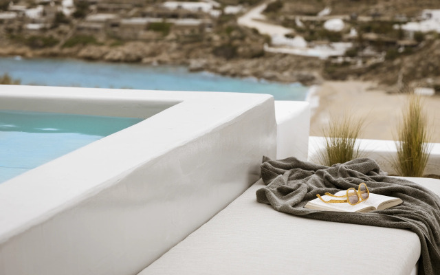 Mykonos Flow - Super Paradise