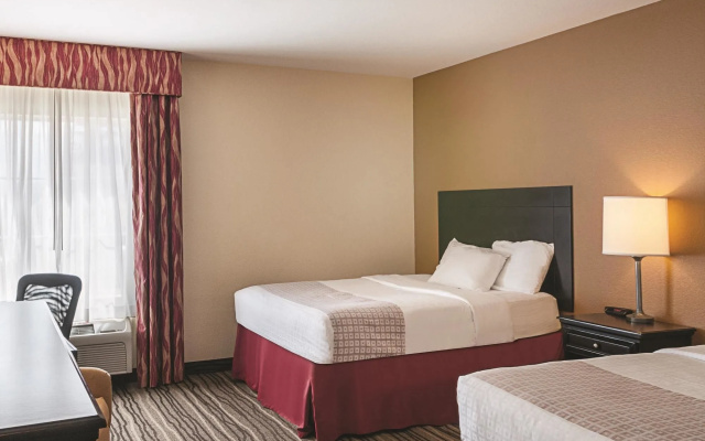 La Quinta Inn & Suites by Wyndham Slidell - North Shore Area