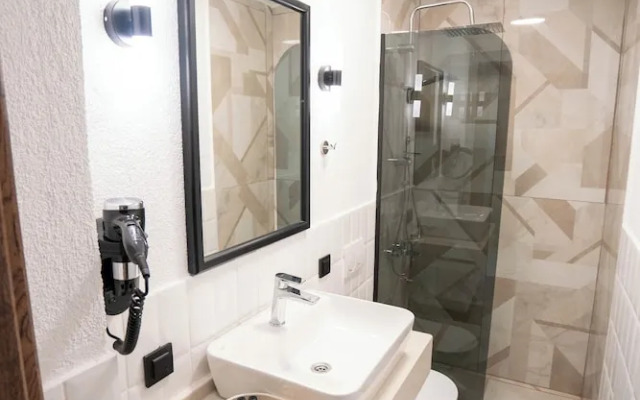 Lina Guest House