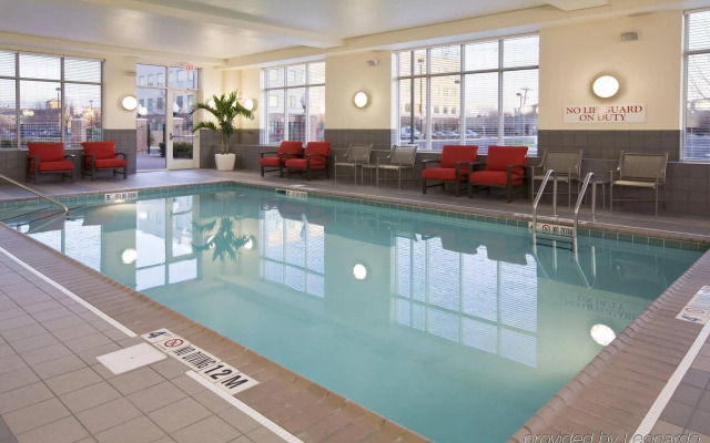 DoubleTree by Hilton Chicago Midway Airport