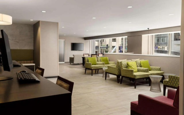 Hampton Inn Chicago Downtown/Magnificent Mile