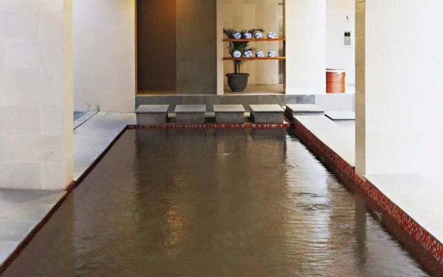 Euphoria Hotel