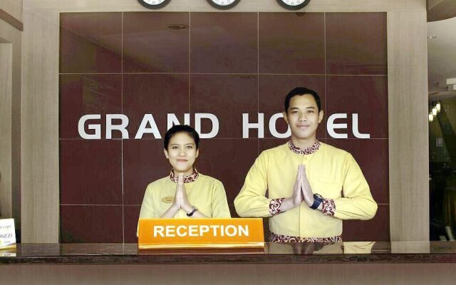 Grand Hotel Sampit