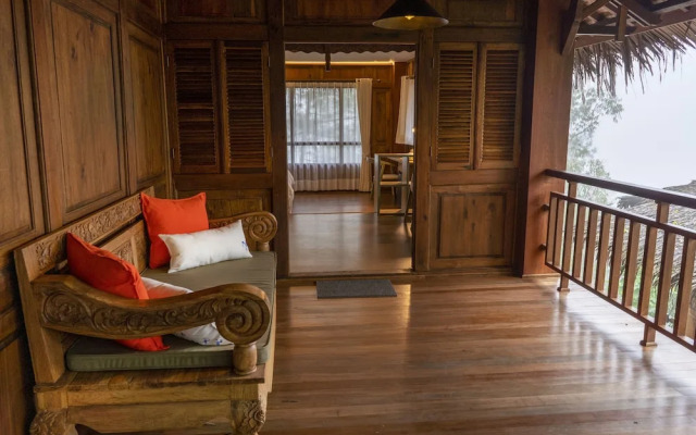 Tira Vilagna Suites & Spa