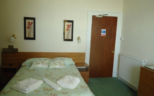 Abbey Court Hotel