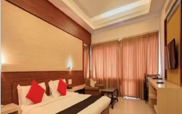 The Hans Hotel - Hubli