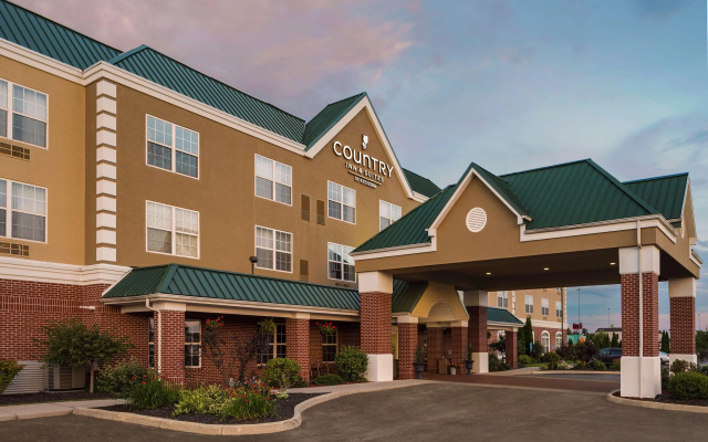 Country Inn & Suites by Radisson, Findlay, OH