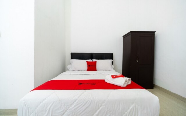 OYO Flagship 91534 Wisma Metro Permai