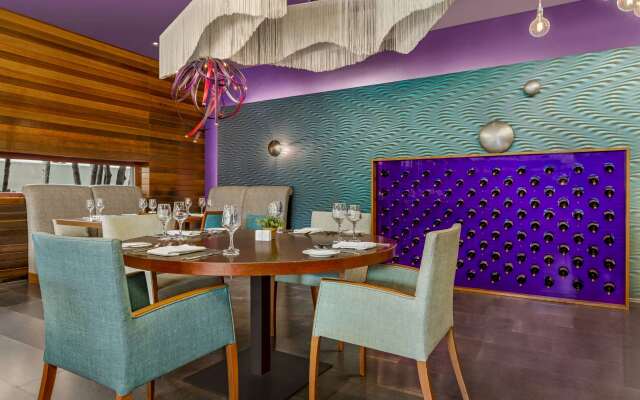 Lazart Hotel, Trademark Collection by Wyndham