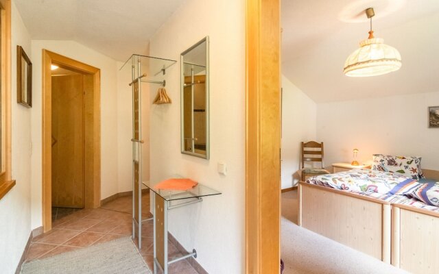 Mountain View Apartment in Strengen near Ski Bus