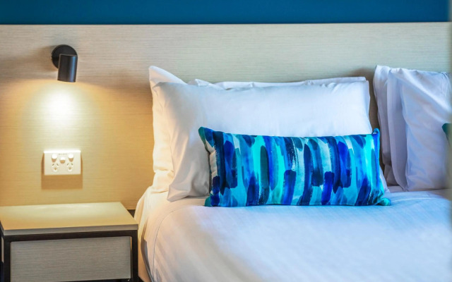 Nightcap at Riverside Hotel