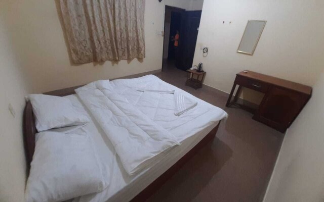 kings luxury hotel 1