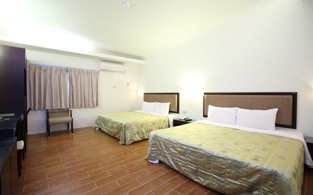 Cyuan Tang Hot Spring Hotel