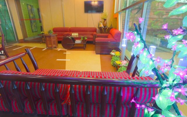 Farmis Garden Hotel & Restaurant