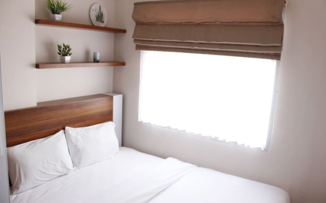 Comfy 2BR Apartment at Grand Asia Afrika Residence