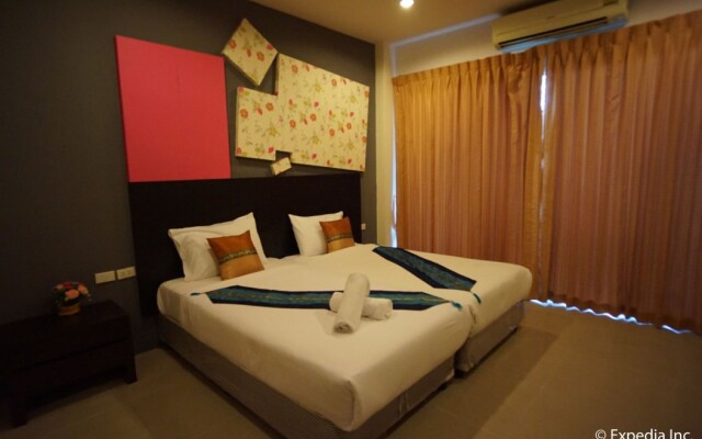 OYO 792 Omsaga Phuket Hotel