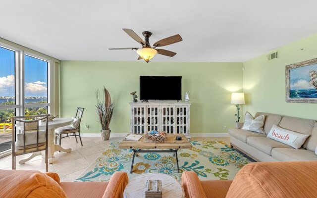 Seaspray Riverside 214