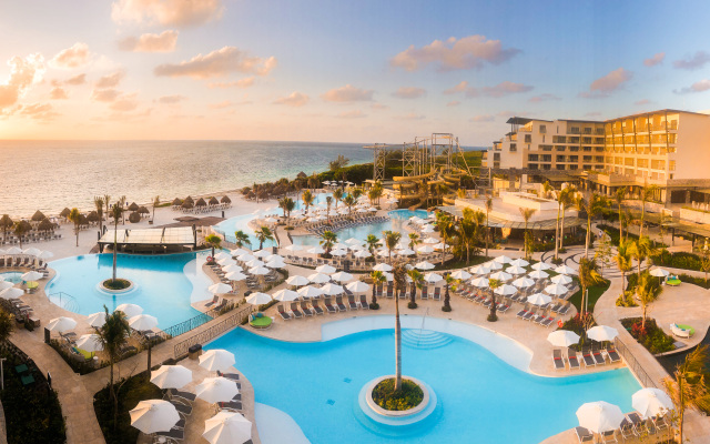 Dreams Natura Resort & Spa - All Inclusive