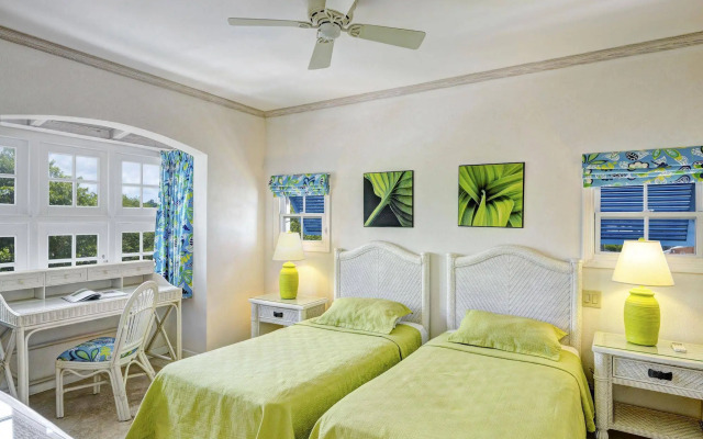 Maxwell Beach Villas