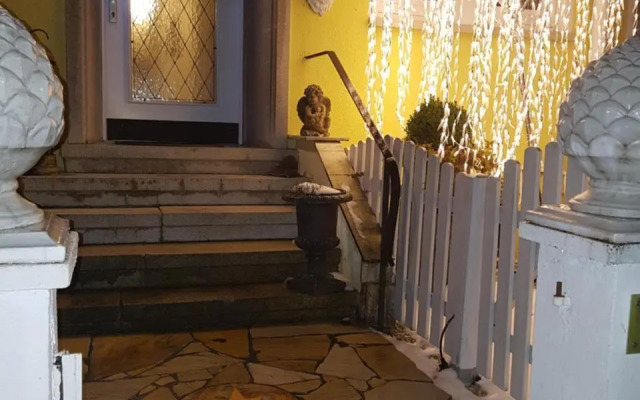 Villa Sukka