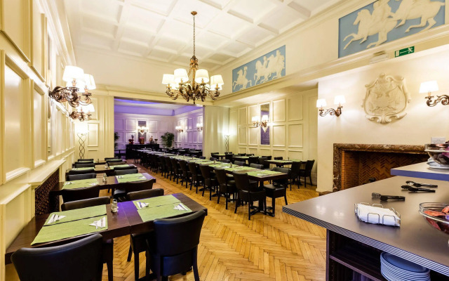 Hotel des Colonies Brussels by Mercure