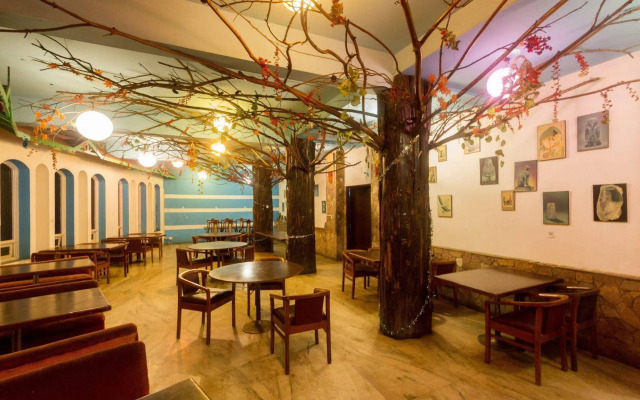 FabHotel Khems Ooty