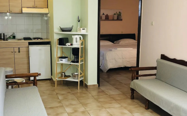 Nicolas Beach Guesthouse