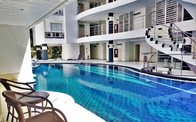 Sunset Plaza 4 Karon Beach by PHR