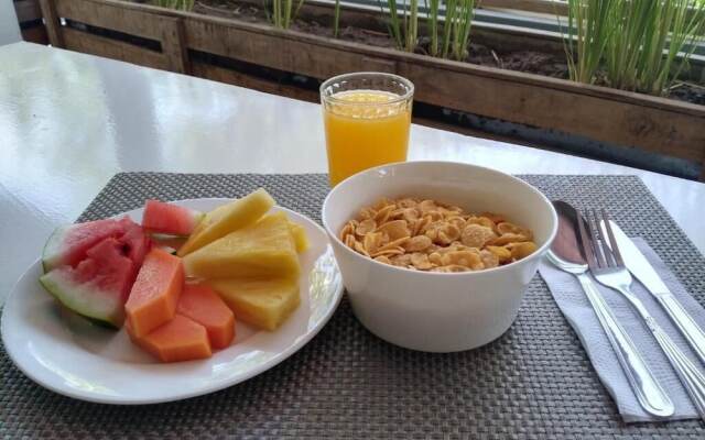 Tuanis B&B Tamarindo