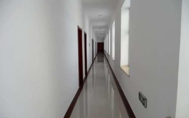 Changbai Mountain Rixin Hotel