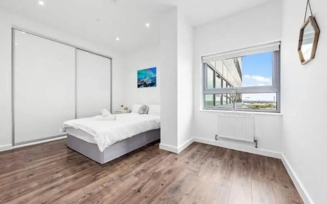 Captivating 1-bed Apartment 15 min to Londonbridge