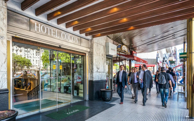 Exe Hotel Colón