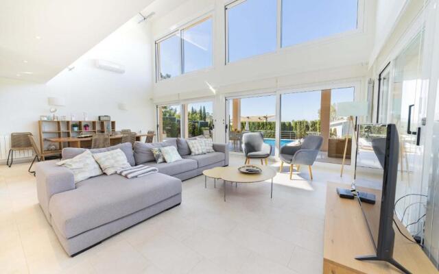 Villa Garau / Heura 8